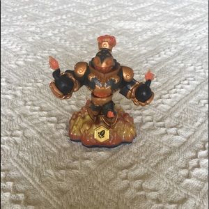 Skylander Swap Force Figure; Blast Zone.